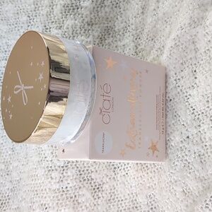 Ciaté Extraordinary Powder in Translucent, 15g/0.52oz